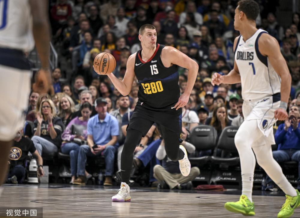 中锋普瓦尔 中锋普瓦尔