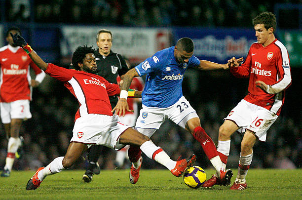 足球不仅成 足球不仅成