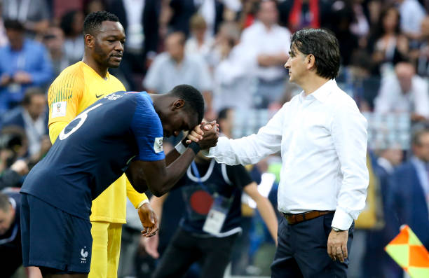 生了戏剧性 生了戏剧性